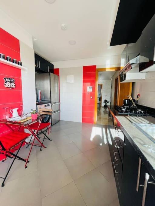 A 2 Minutes De Casa Finance City, Appartement Avec 2 Chambres Касабланка Екстер'єр фото